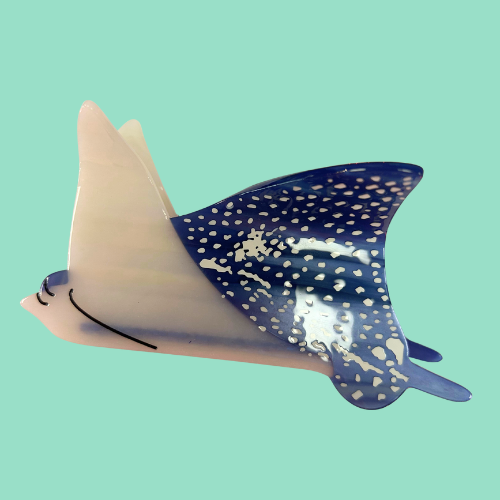 Spotted Eagle Ray Hair Claw